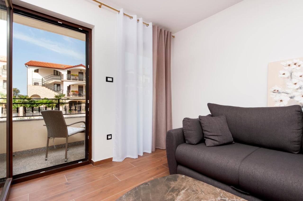 Apartments Sanja-New Renovated Ρόβινι Εξωτερικό φωτογραφία
